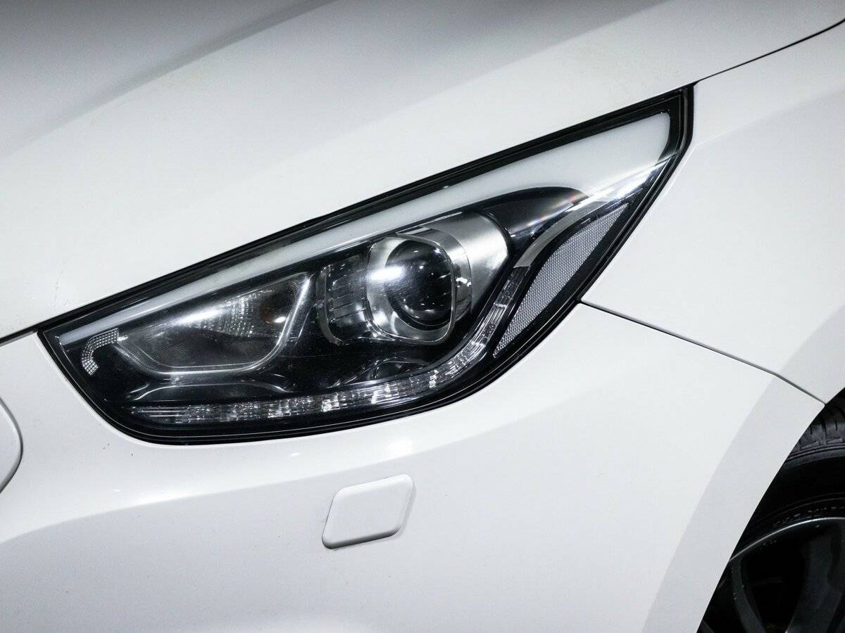 Hyundai ix35 б/у, 2014, Автоматическая. Фото: #15