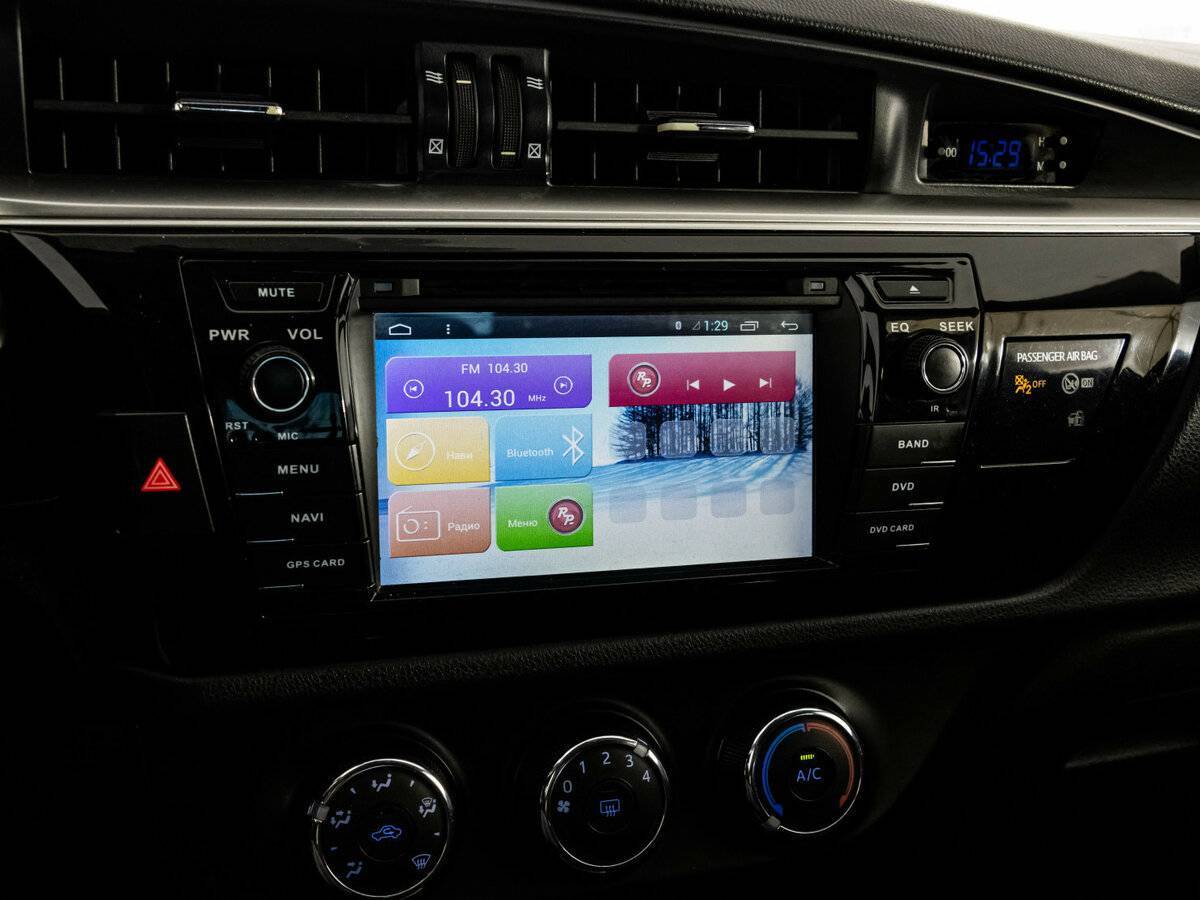 Toyota Corolla б/у, 2013, Механическая. Фото: #14