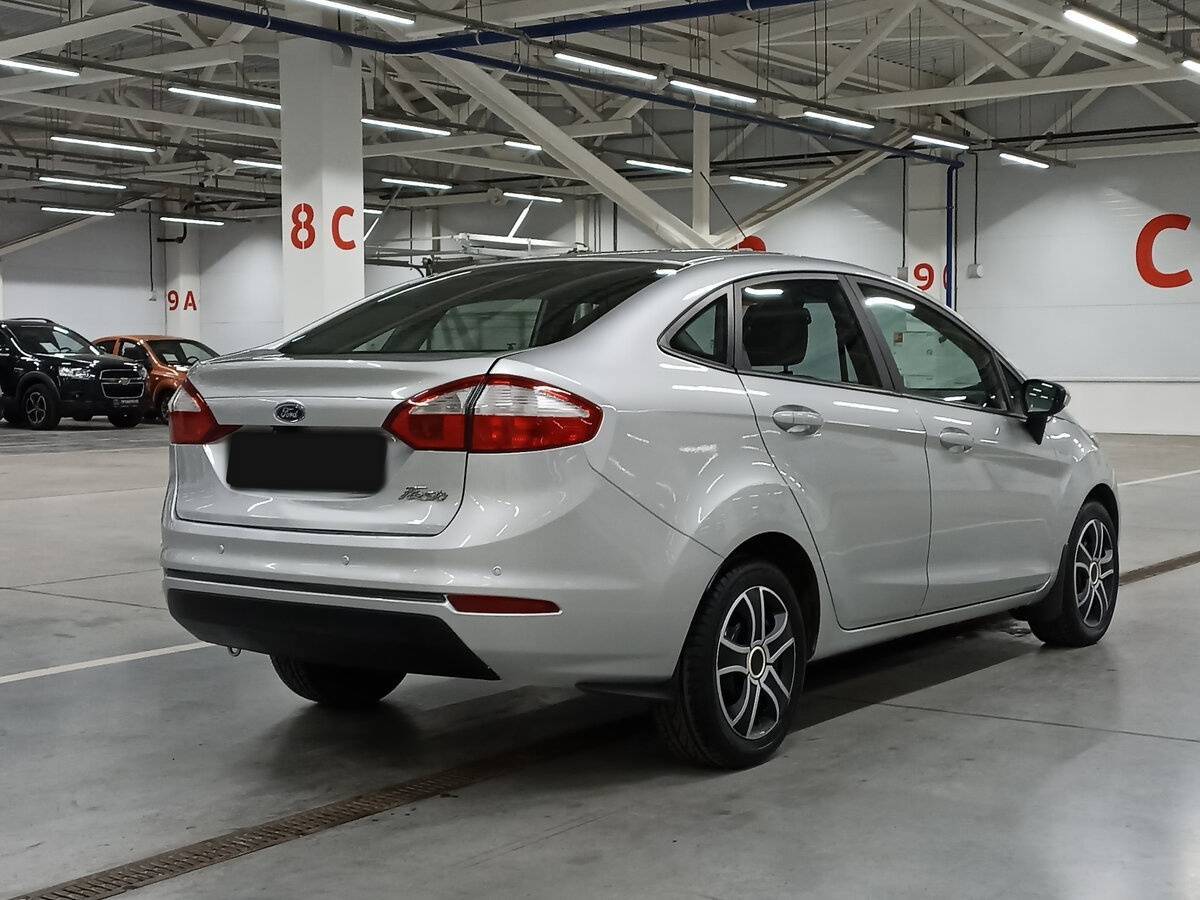 Ford Fiesta б/у, 2015, Роботизированная. Фото: #4