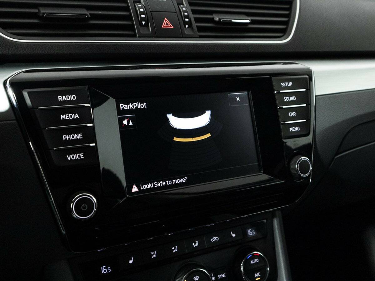 Skoda Superb б/у, 2015, Роботизированная. Фото: #16