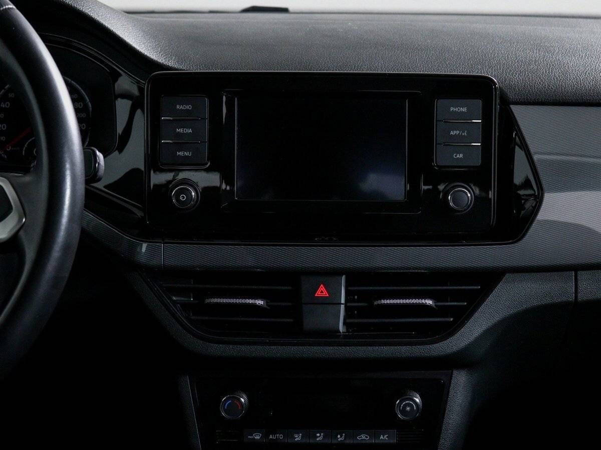 Volkswagen Polo б/у, 2022, Автоматическая. Фото: #12