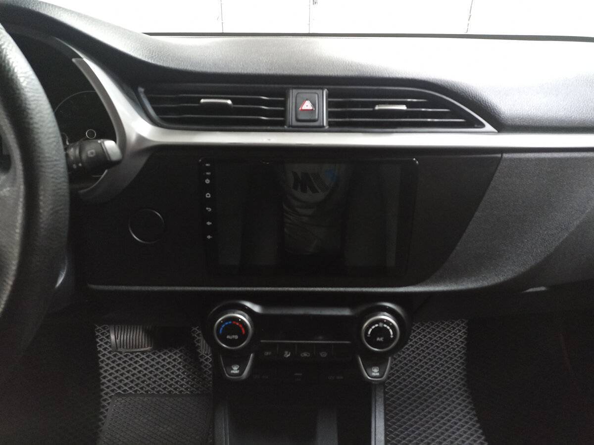 Kia Rio б/у, 2020, Автоматическая. Фото: #14