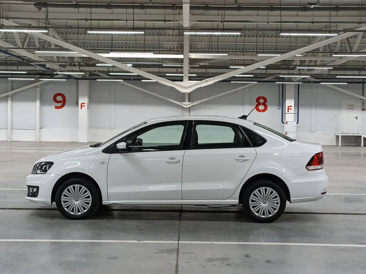 Volkswagen Polo б/у, 2018, Механическая. Фото: #7