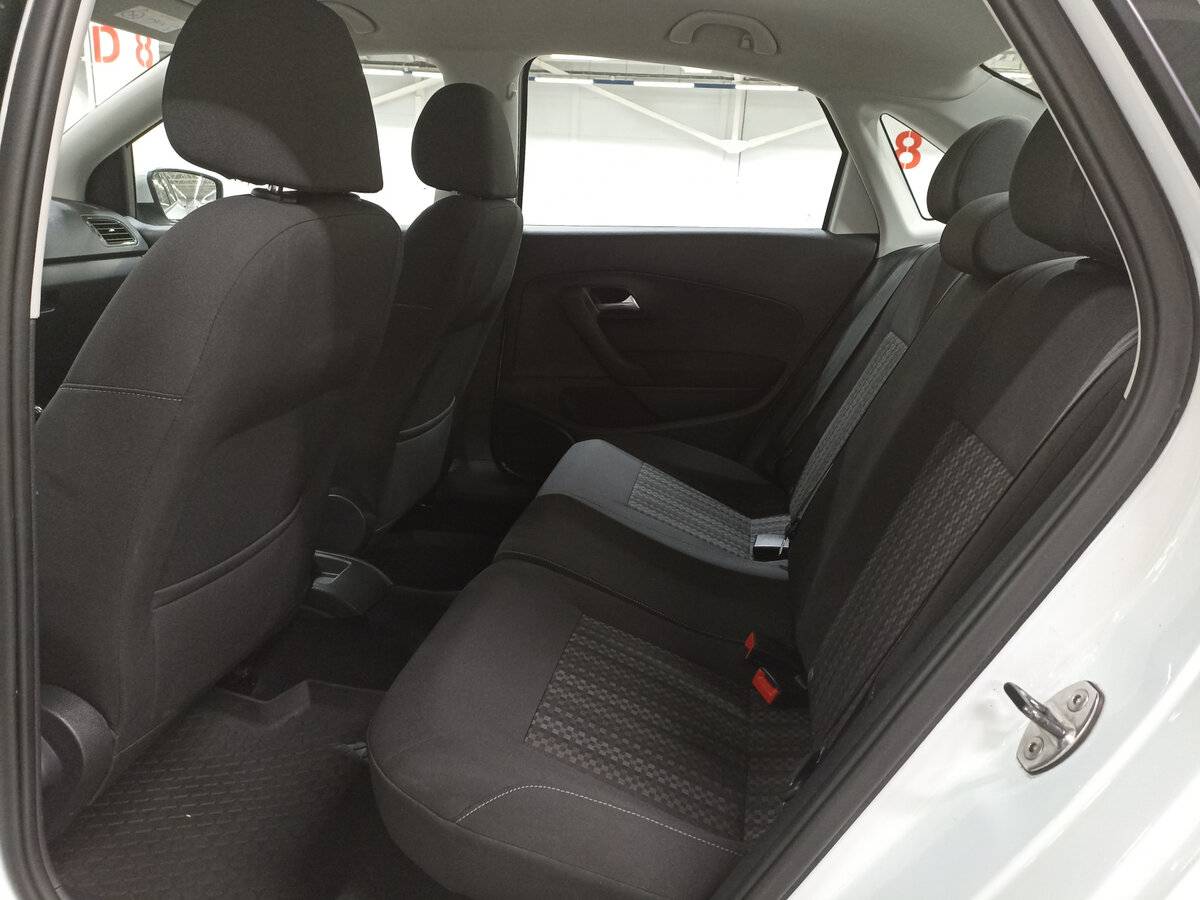 Volkswagen Polo б/у, 2018, Механическая. Фото: #11