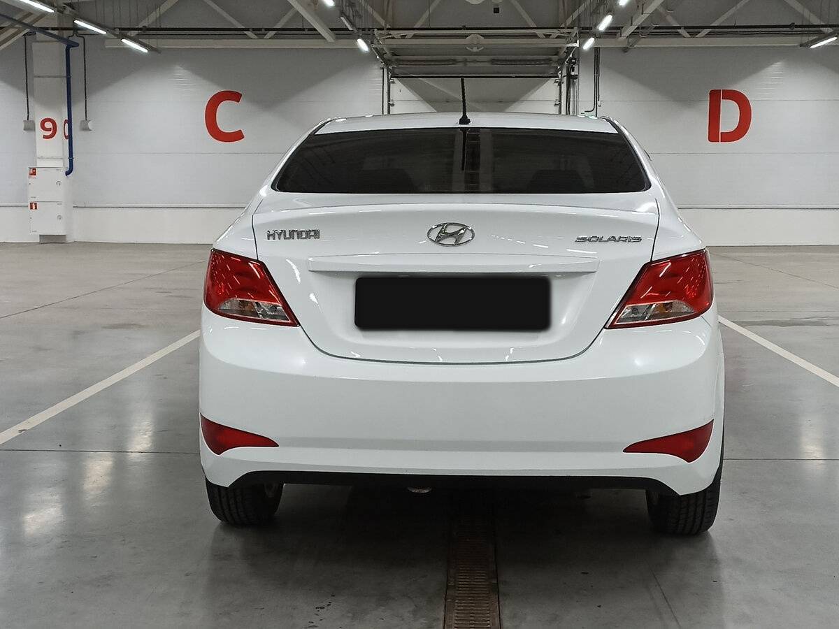 Hyundai Solaris б/у, 2015, Механическая. Фото: #5