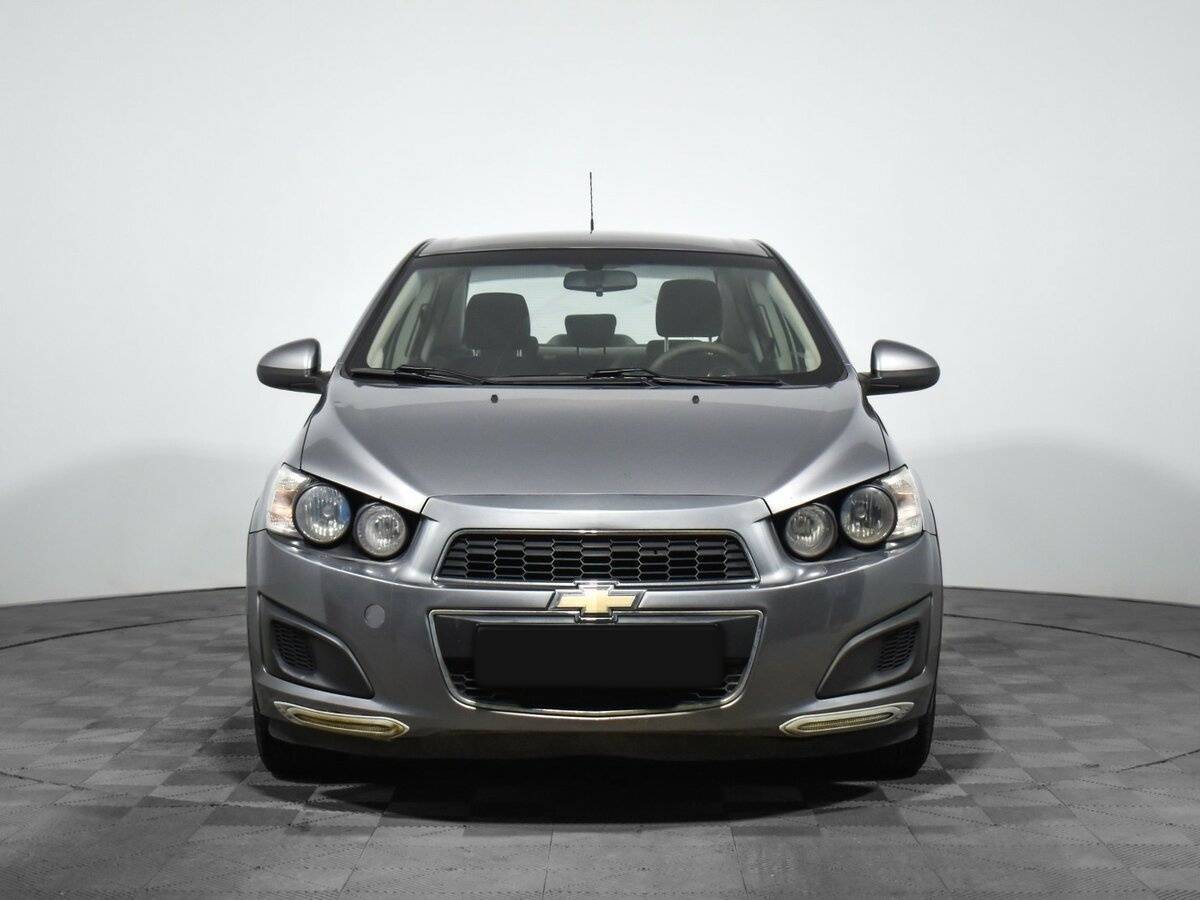 Chevrolet Aveo б/у, 2012, Механическая. Фото: #1