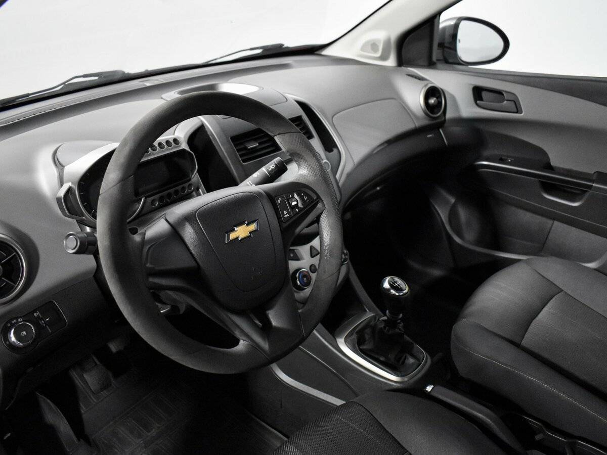 Chevrolet Aveo б/у, 2012, Механическая. Фото: #8