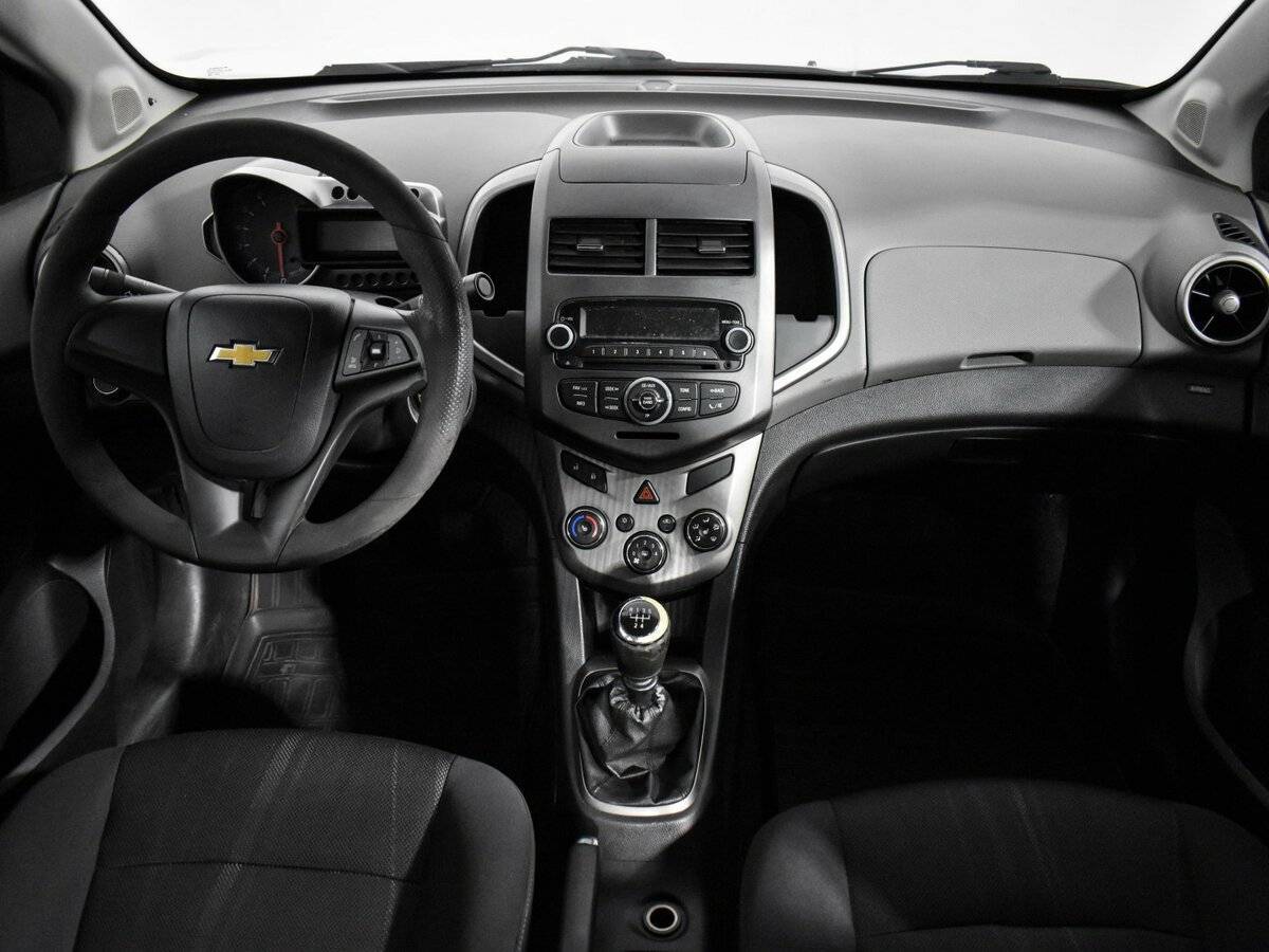 Chevrolet Aveo б/у, 2012, Механическая. Фото: #11