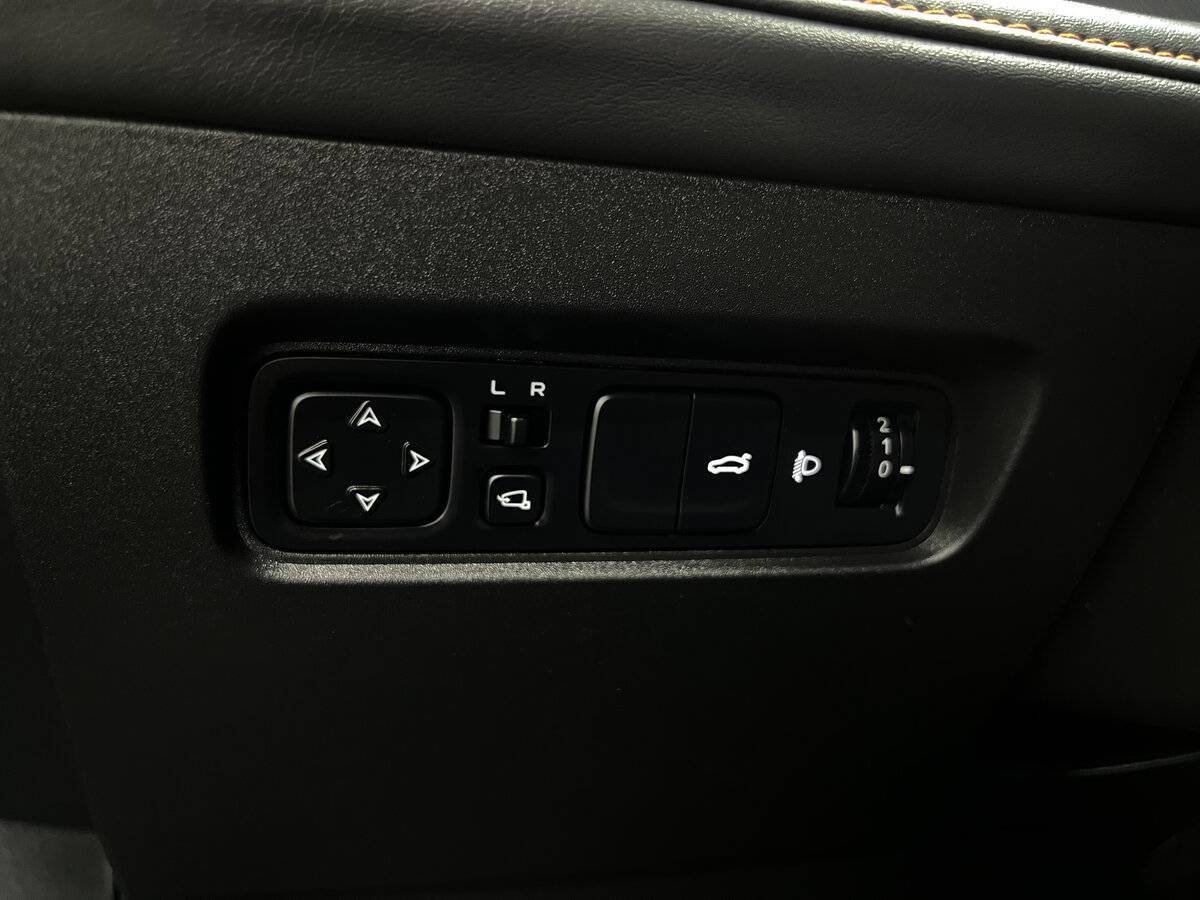 Changan UNI-V б/у, 2023, Роботизированная. Фото: #22