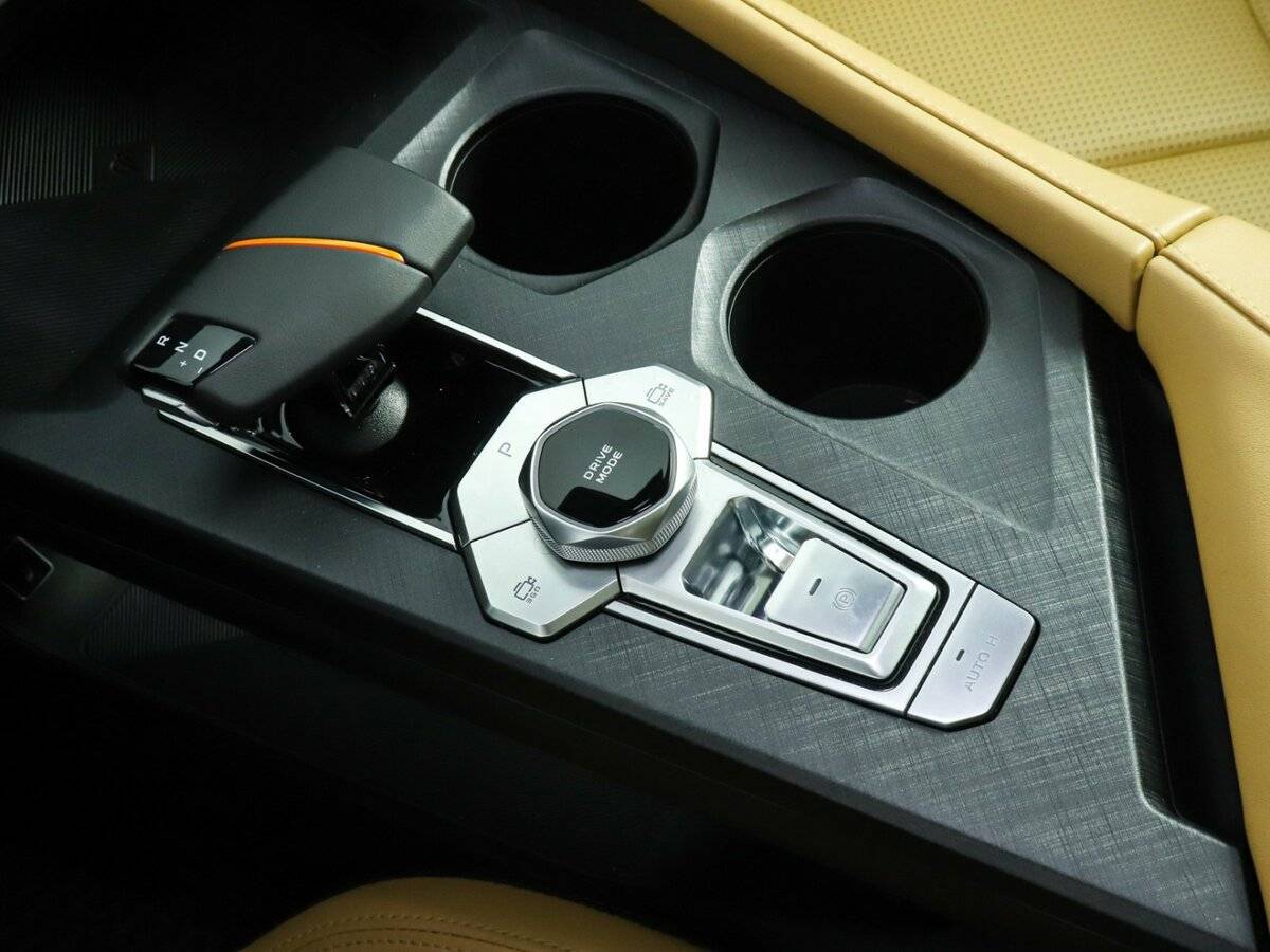 Changan UNI-V б/у, 2022, Роботизированная. Фото: #18