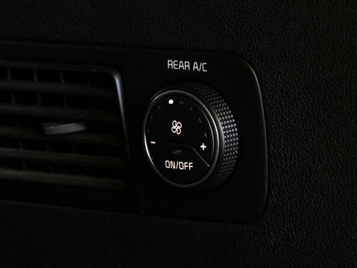 Kia Sorento б/у, 2015, Автоматическая. Фото: #17