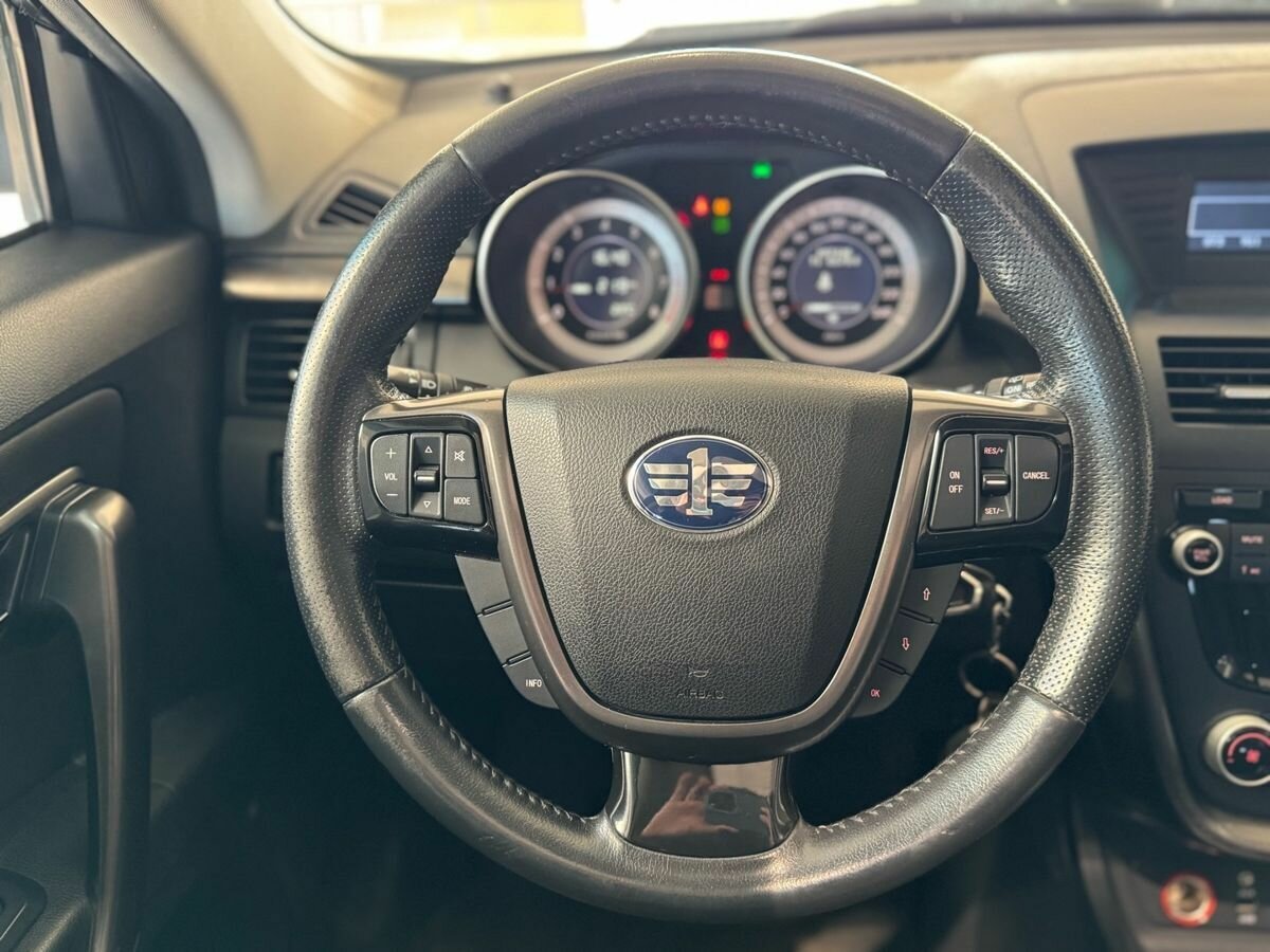 FAW Besturn X80 б/у, 2017, Автоматическая. Фото: #11