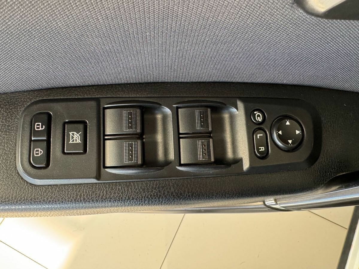 FAW Besturn X80 б/у, 2017, Автоматическая. Фото: #20