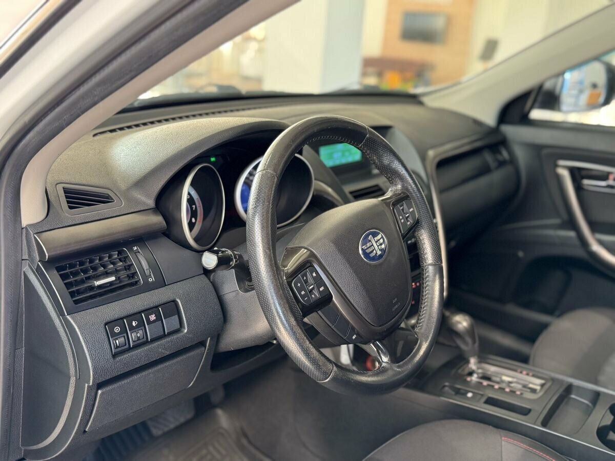 FAW Besturn X80 б/у, 2017, Автоматическая. Фото: #21