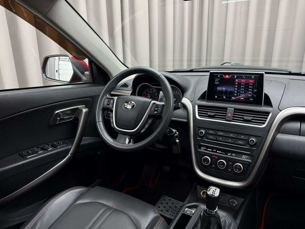 FAW Besturn X80 б/у, 2018, Механическая. Фото: #6