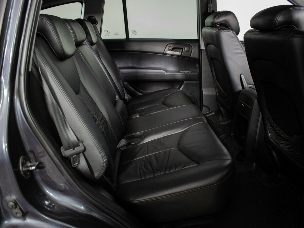 SsangYong Kyron б/у, 2012, Автоматическая. Фото: #9