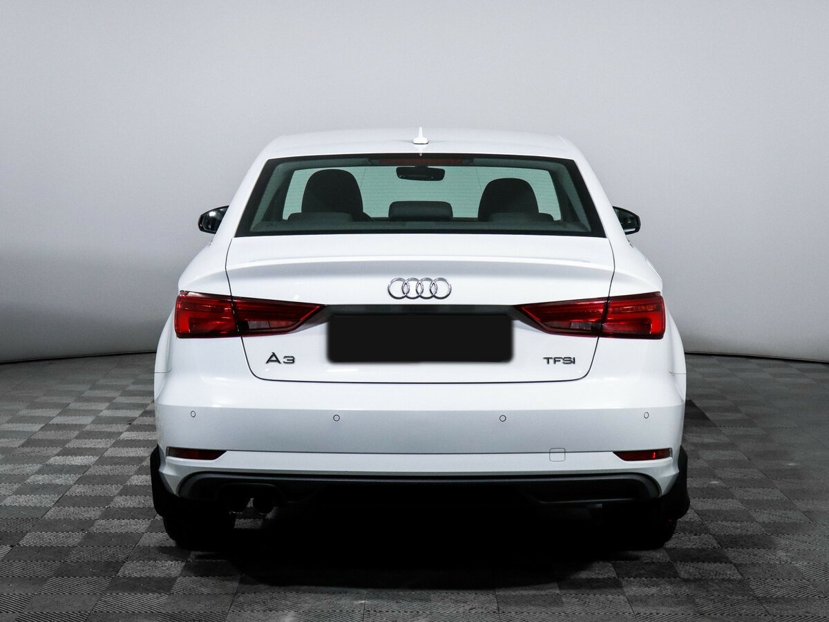 Audi A3 б/у, 2018, Роботизированная. Фото: #4