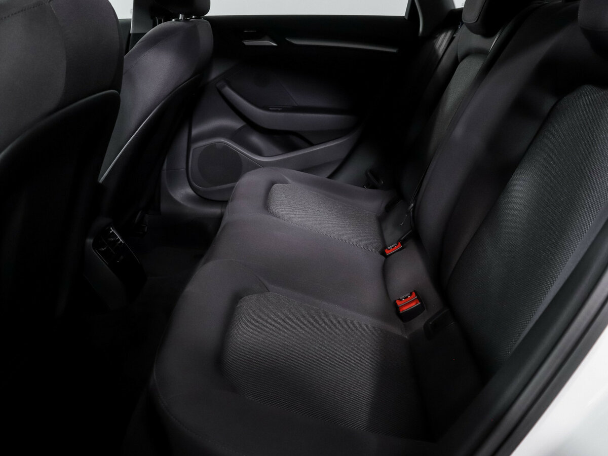 Audi A3 б/у, 2018, Роботизированная. Фото: #7