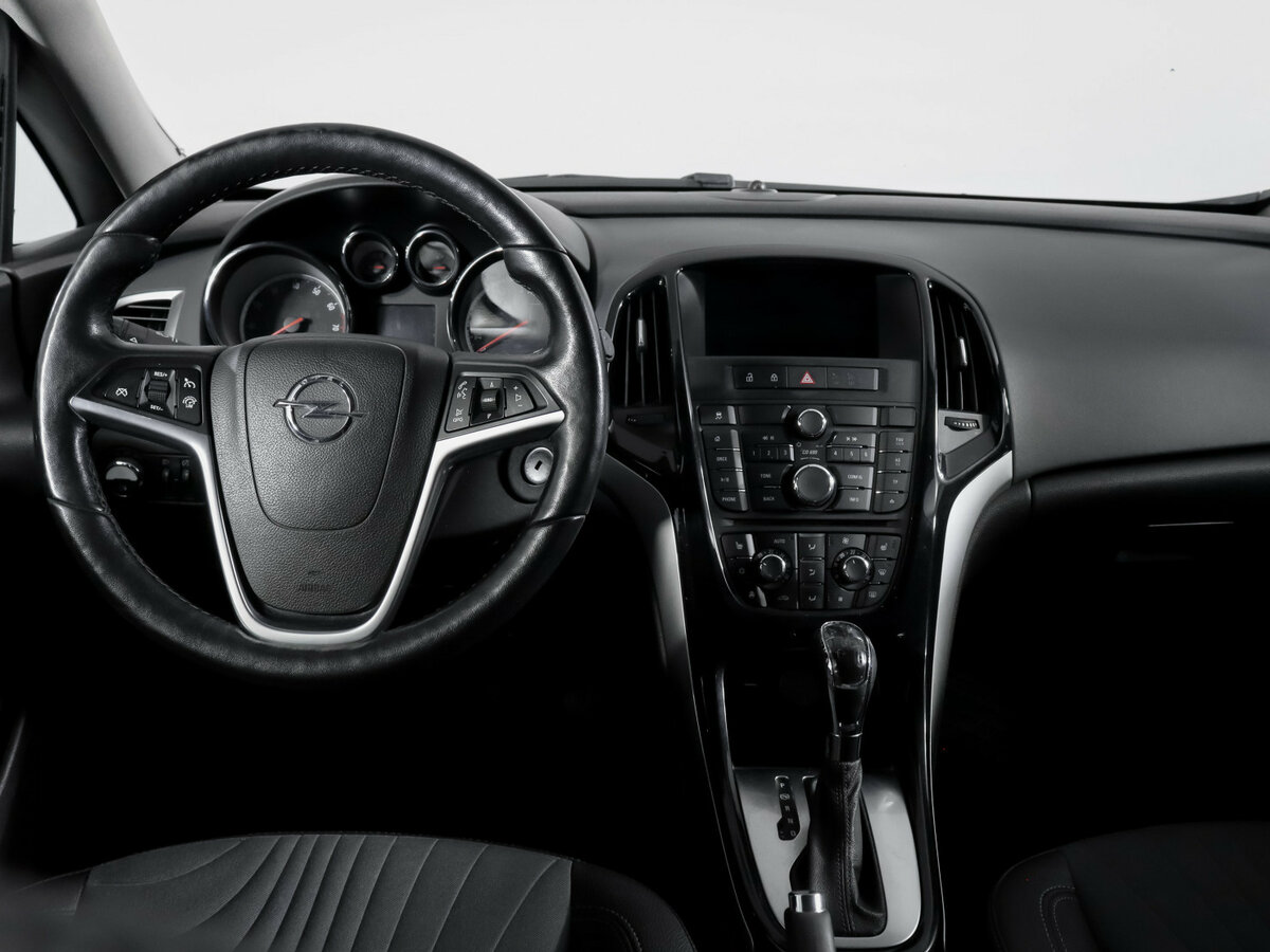 Опель Астра б/у, 2014, Автоматическая. Фото: #9