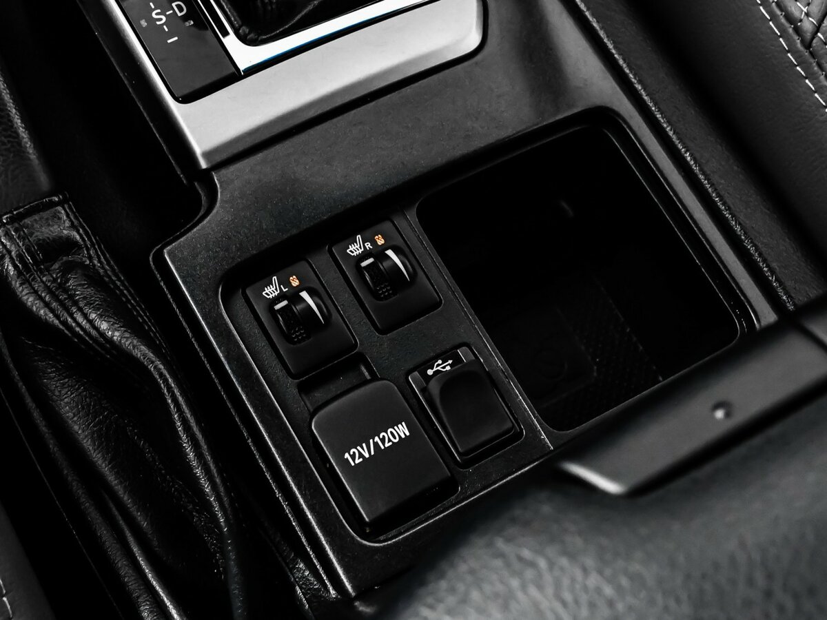 Toyota Land Cruiser Prado б/у, 2013, Автоматическая. Фото: #12