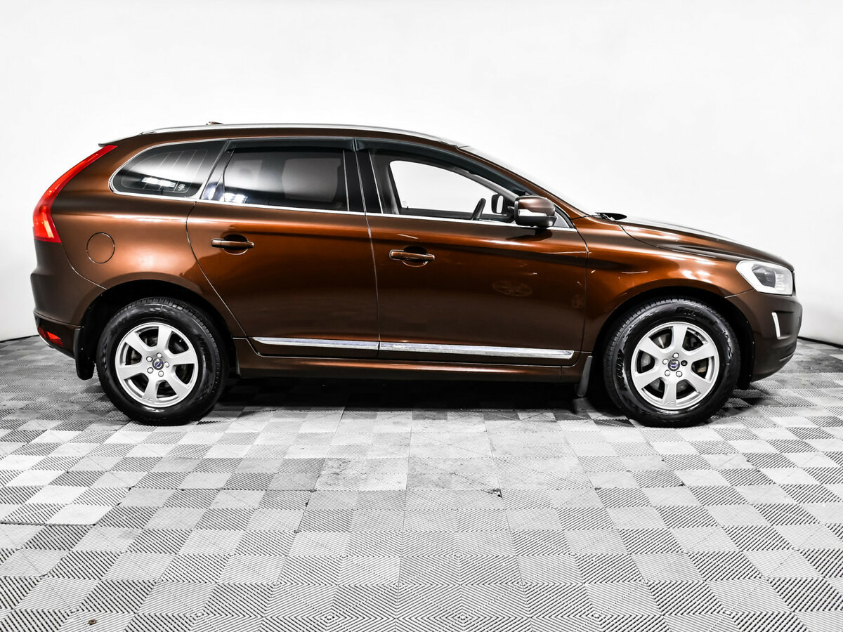 Volvo XC60 б/у, 2015, Автоматическая. Фото: #3