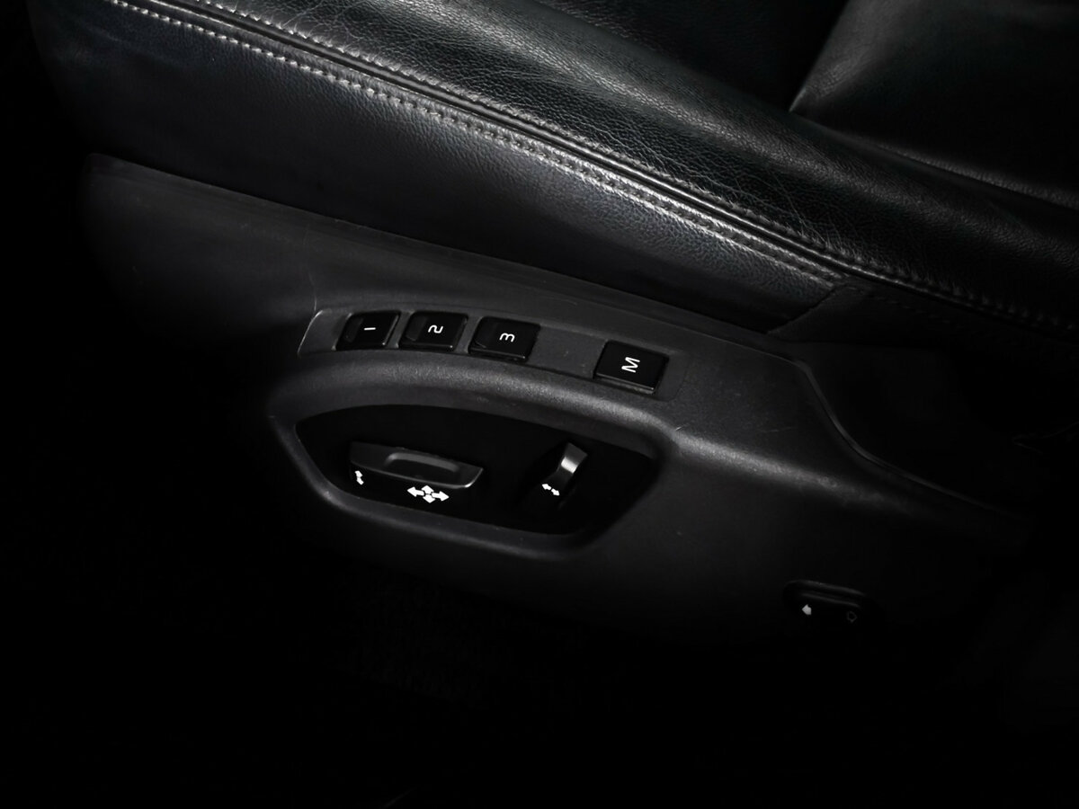 Volvo XC60 б/у, 2015, Автоматическая. Фото: #14