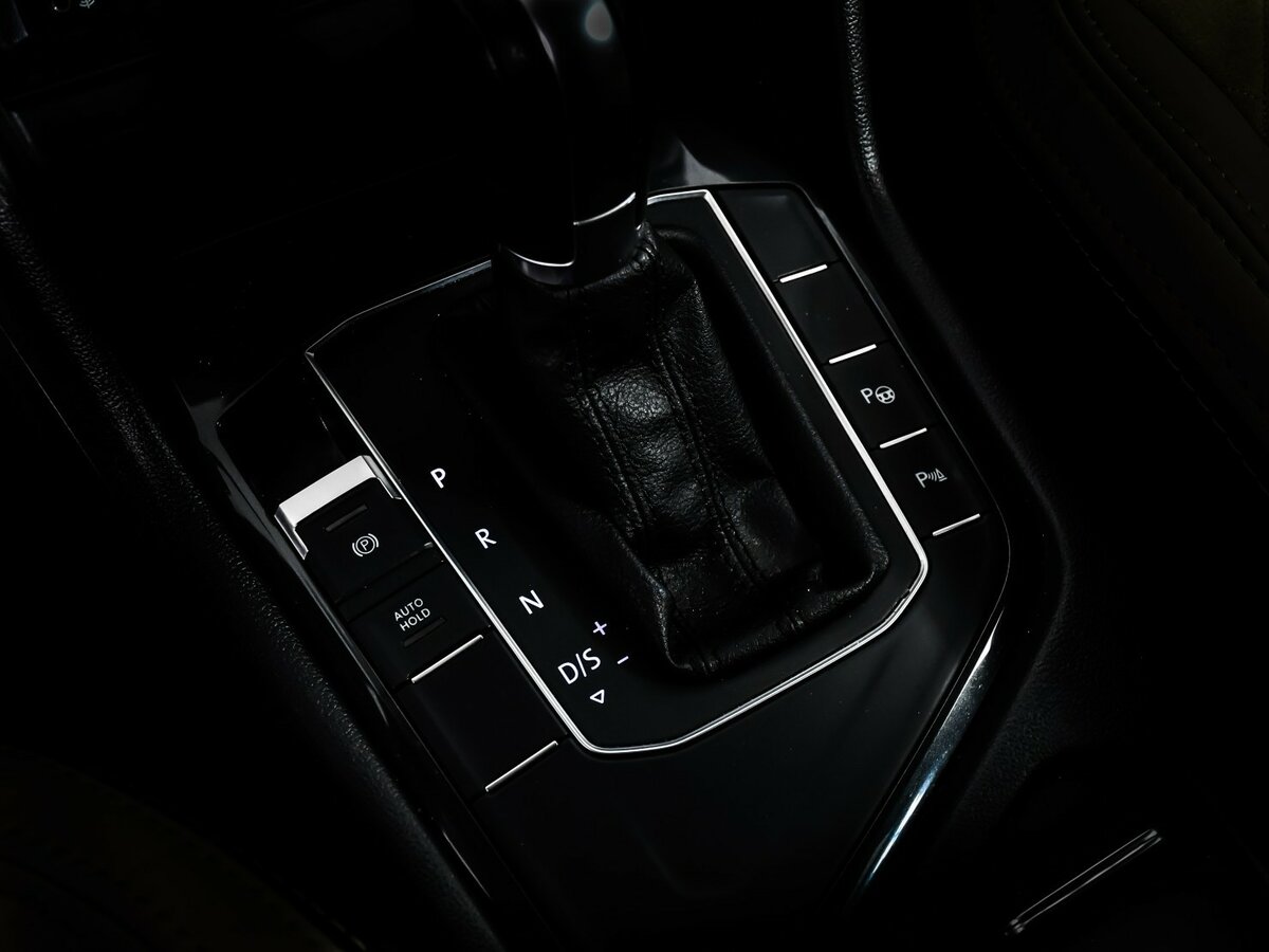 Фольксваген Тигуан б/у, 2017, Роботизированная. Фото: #14