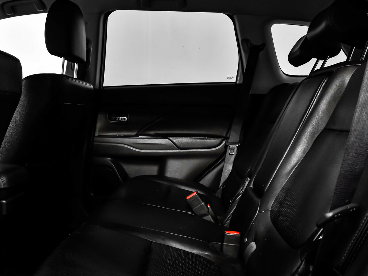 Mitsubishi Outlander б/у, 2016, Вариатор. Фото: #10