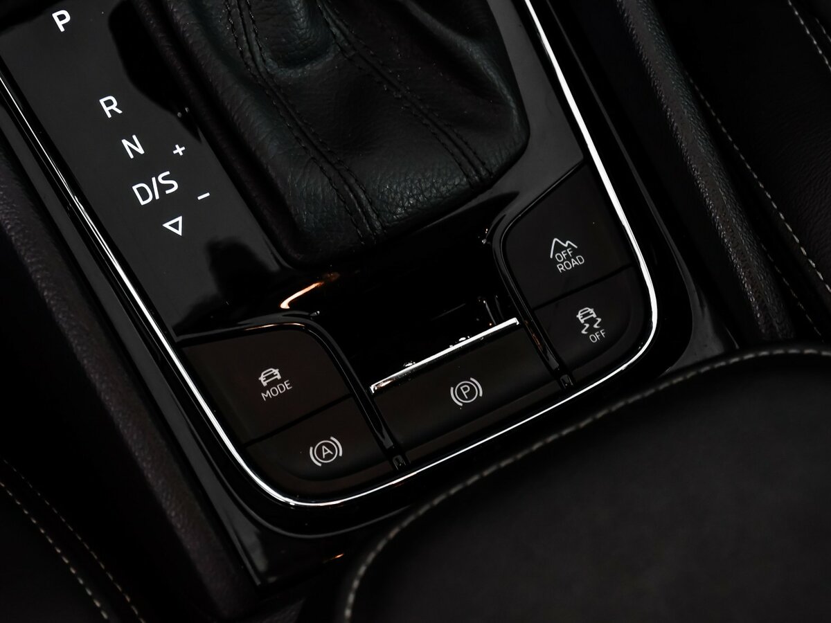 Skoda Karoq б/у, 2020, Роботизированная. Фото: #13