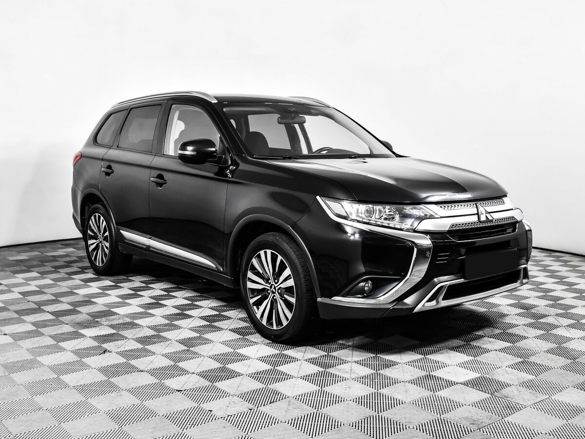 Mitsubishi Outlander б/у, 2018, Вариатор. Фото: #2
