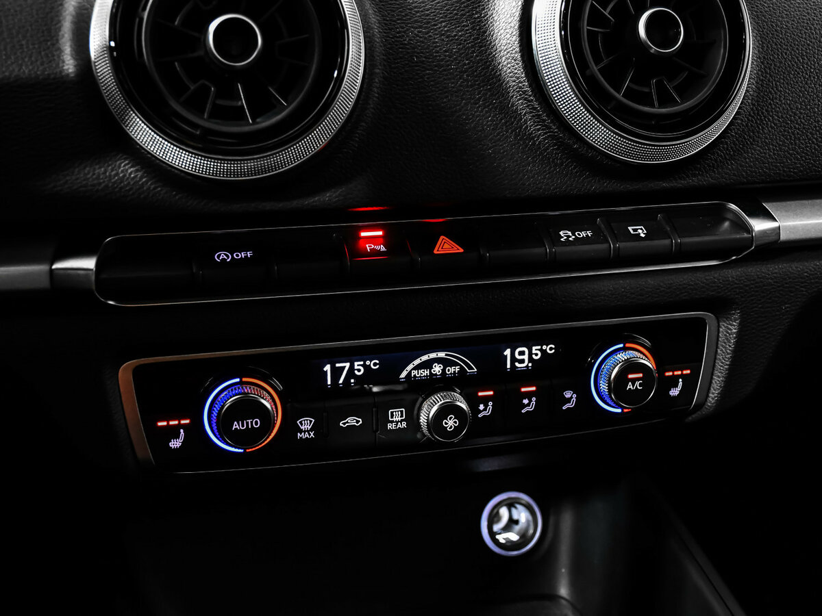 Audi A3 б/у, 2017, Роботизированная. Фото: #14