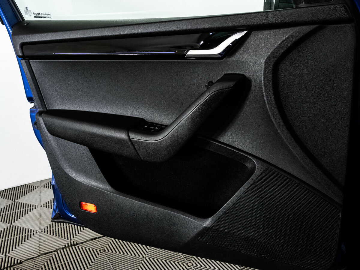 Шкода Октавия б/у, 2019, Роботизированная. Фото: #15