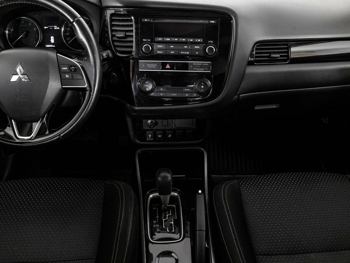 Mitsubishi Outlander б/у, 2019, Вариатор. Фото: #9
