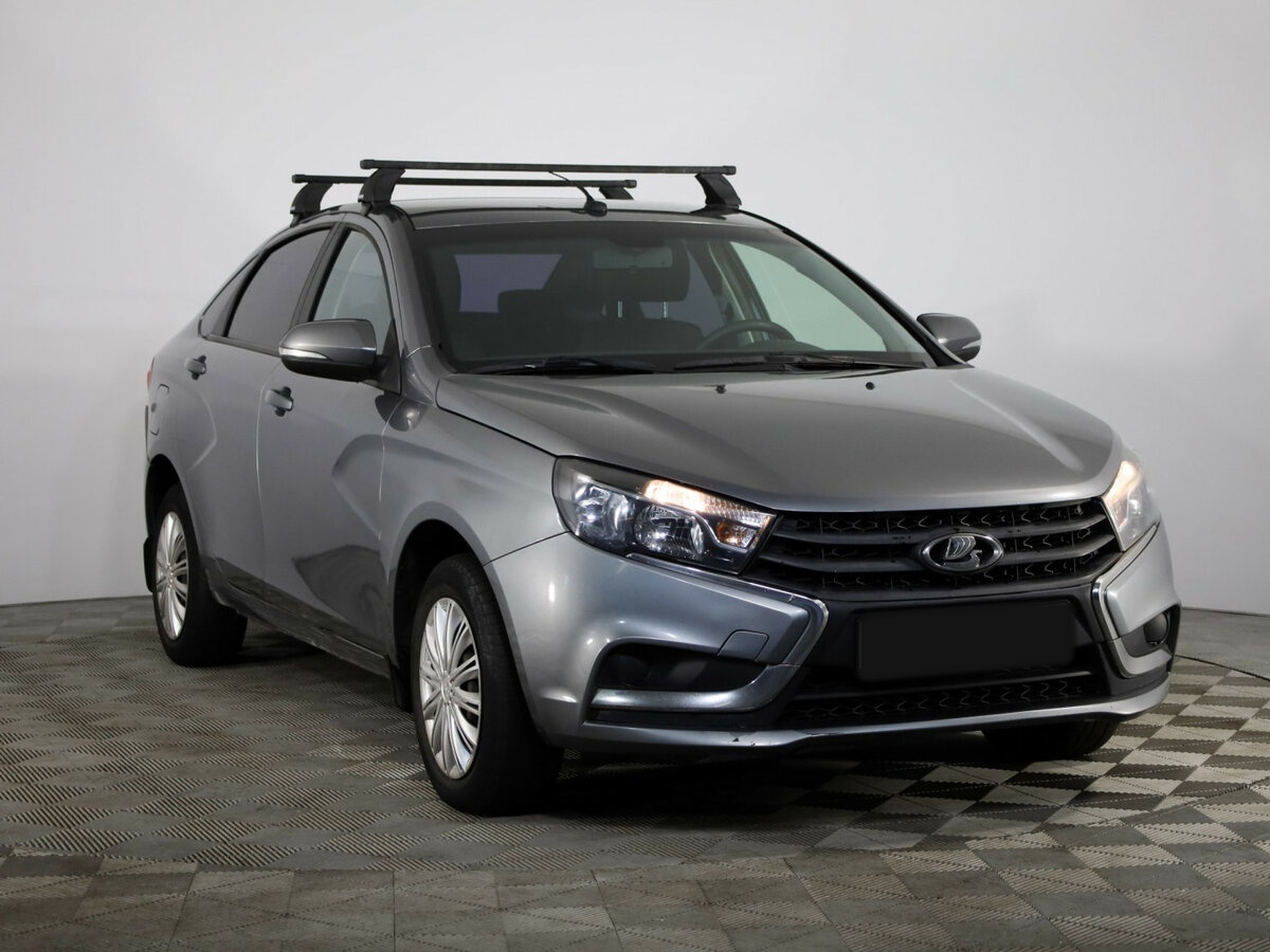 Лада (ВАЗ) Веста б/у, 2017, Механическая. Фото: #2