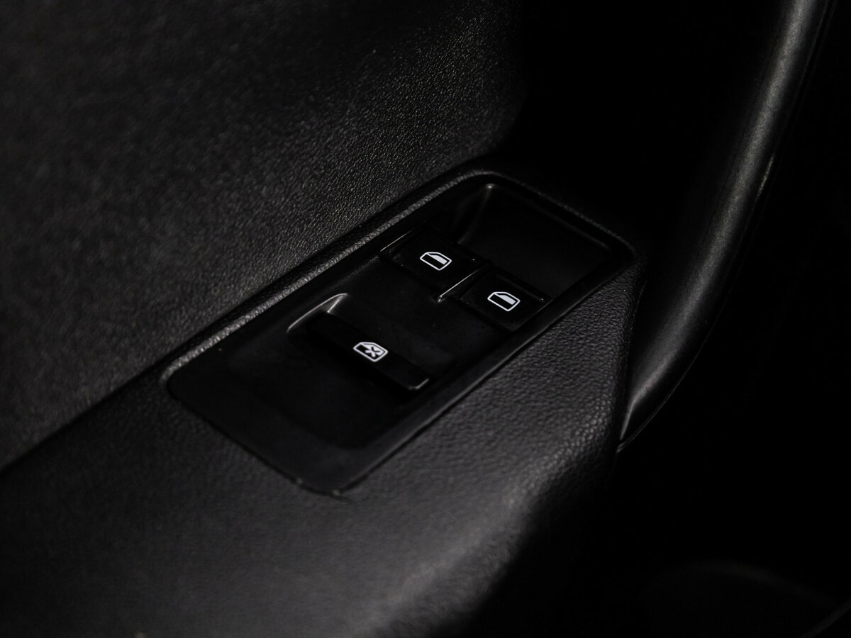 Фольксваген Поло б/у, 2016, Автоматическая. Фото: #12