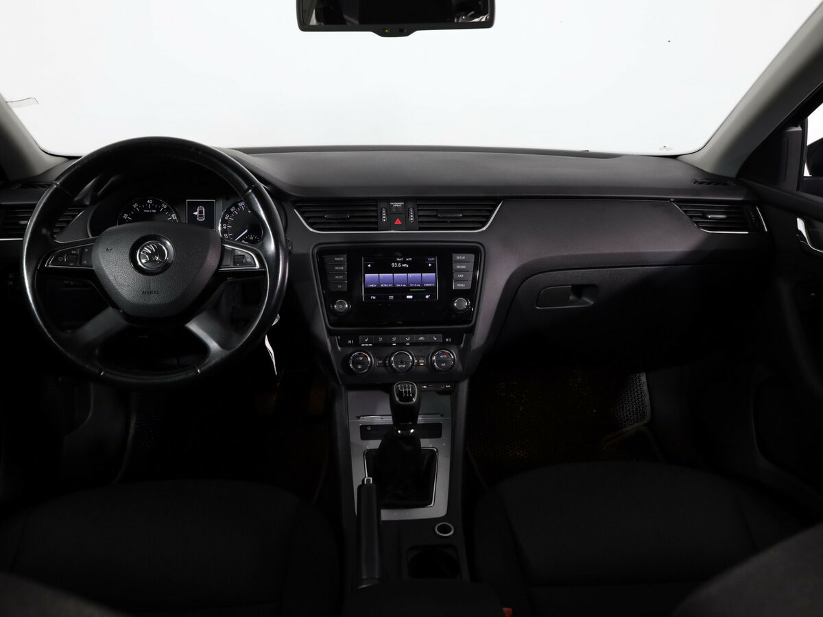 Skoda Octavia б/у, 2013, Механическая. Фото: #8