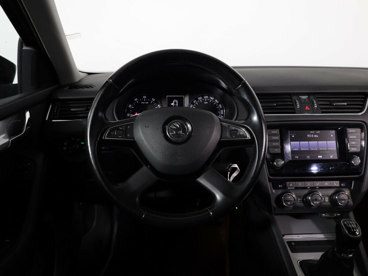 Skoda Octavia б/у, 2013, Механическая. Фото: #9