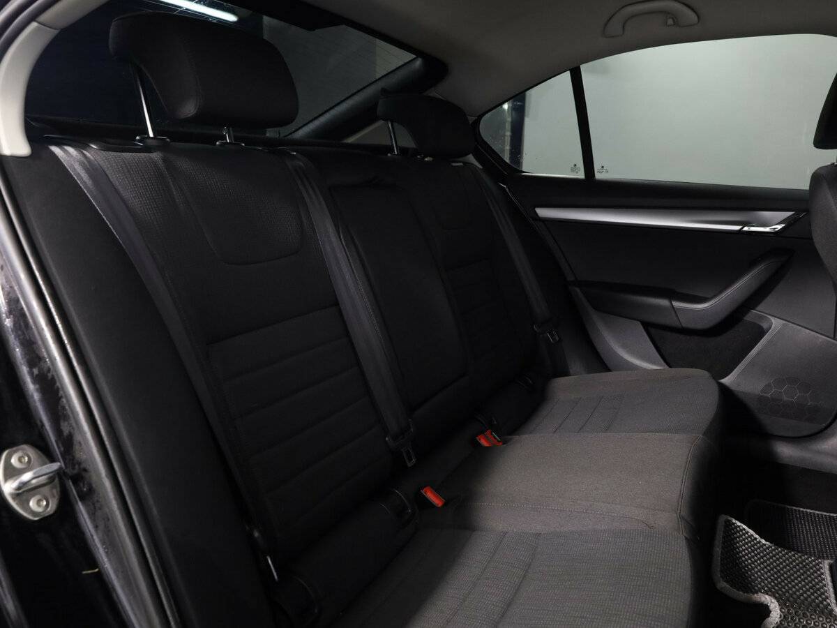 Skoda Octavia б/у, 2013, Механическая. Фото: #12