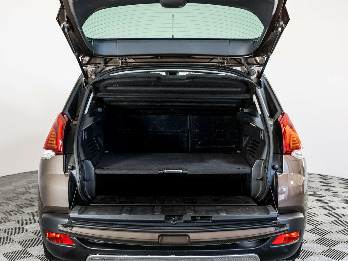 Пежо 3008 б/у, 2014, Механическая. Фото: #19