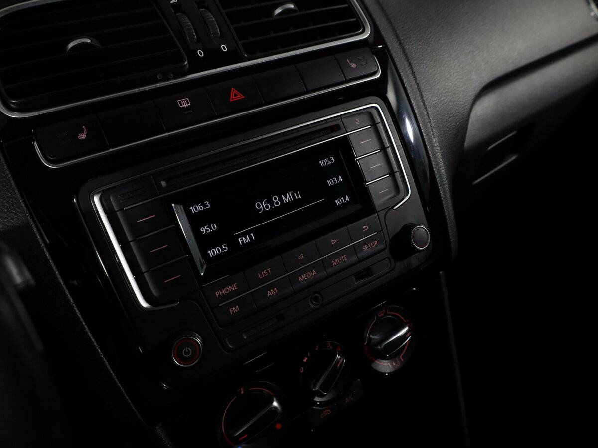 Volkswagen Polo б/у, 2017, Механическая. Фото: #13