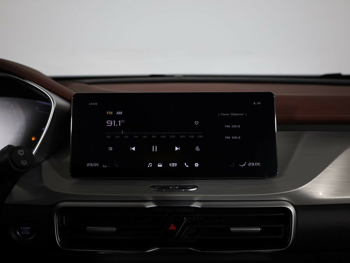 Geely Coolray б/у, 2022, Роботизированная. Фото: #19