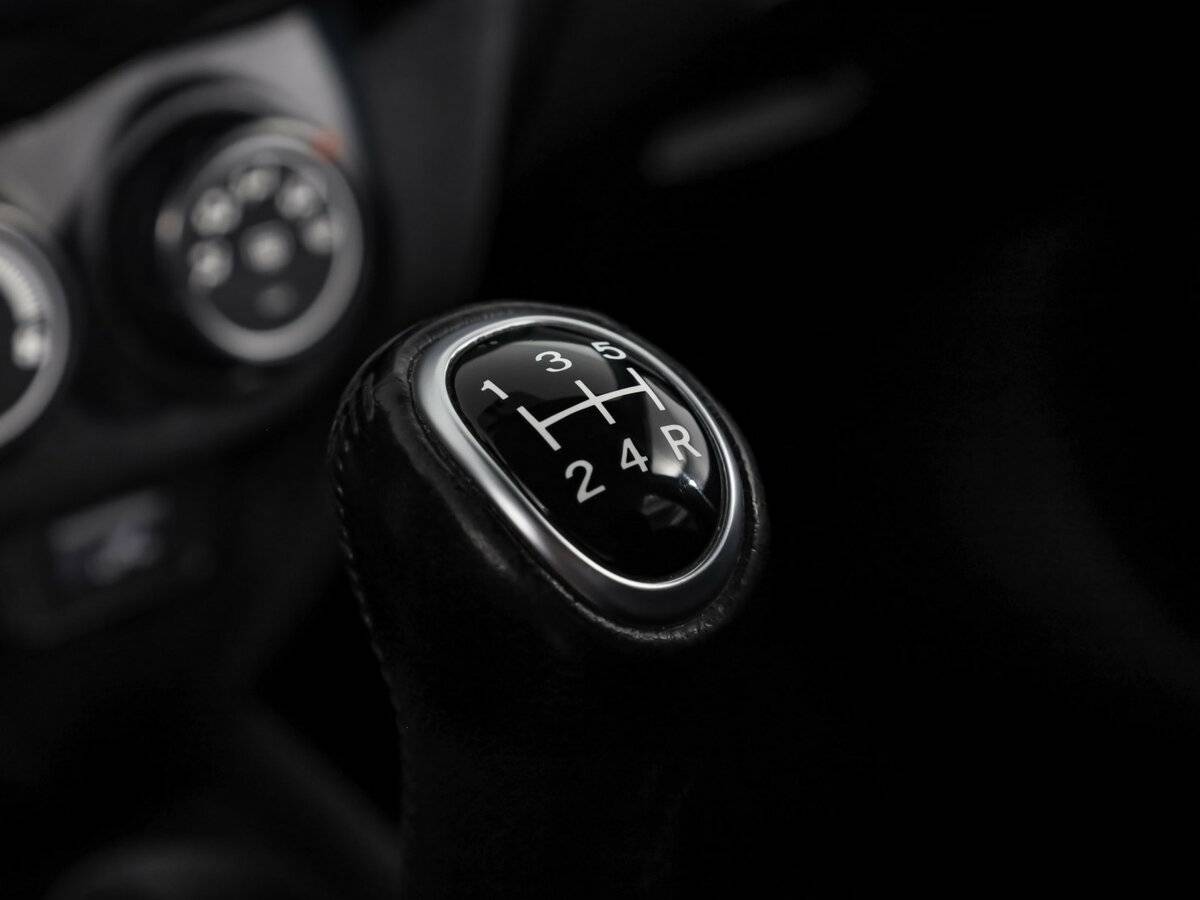 Mitsubishi ASX б/у, 2014, Механическая. Фото: #13