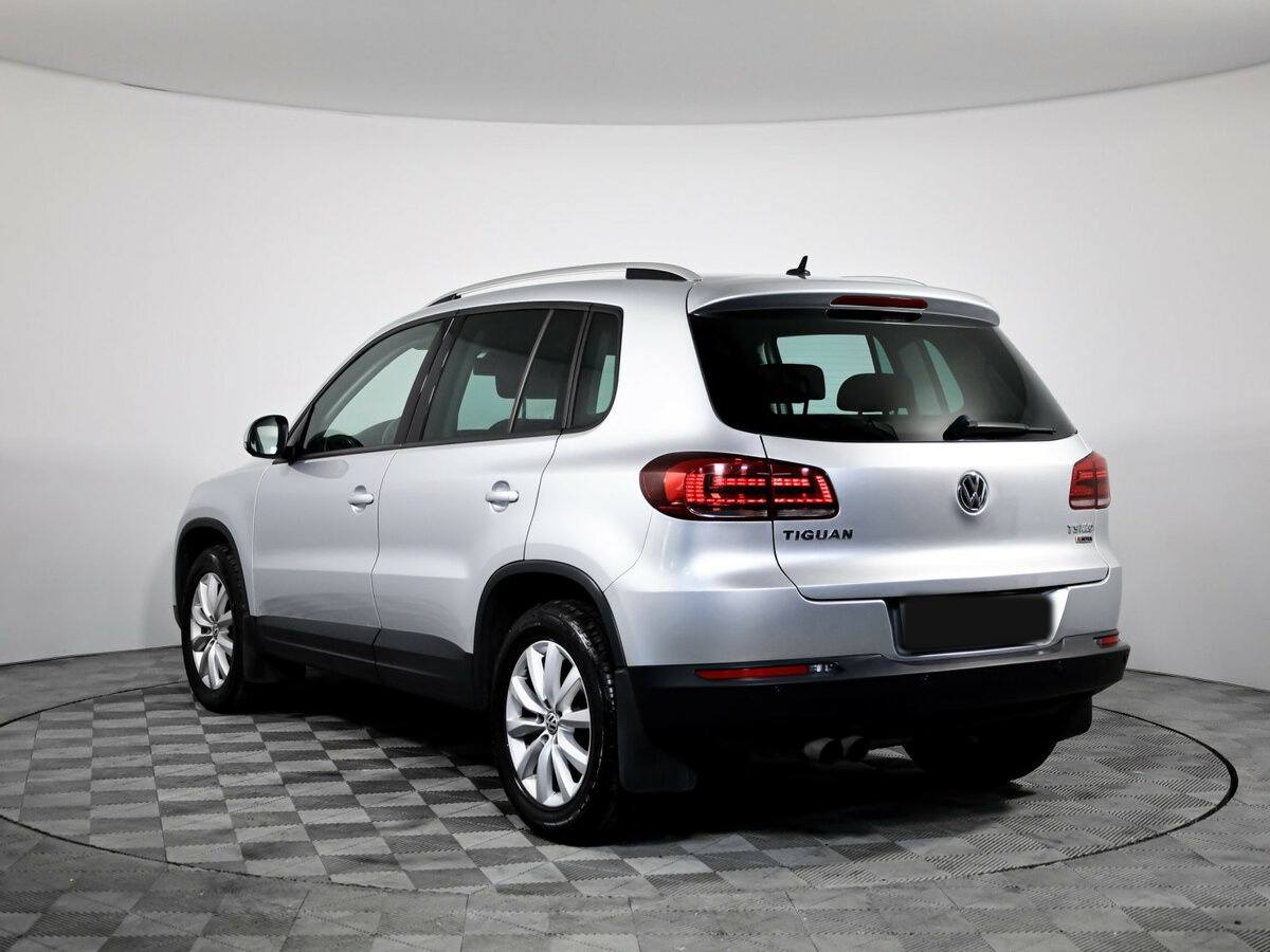 Volkswagen Tiguan б/у, 2016, Автоматическая. Фото: #6