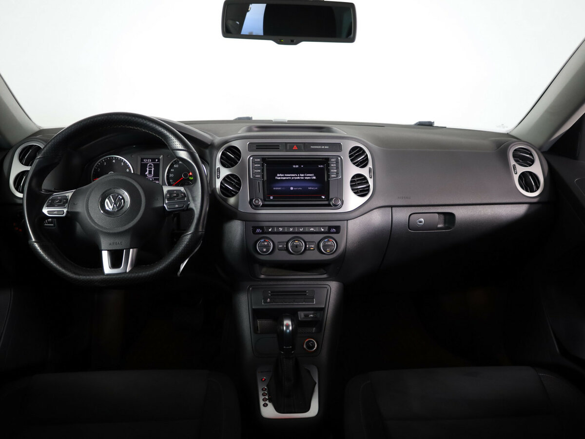 Volkswagen Tiguan б/у, 2016, Автоматическая. Фото: #8