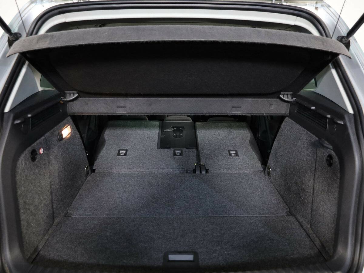 Volkswagen Tiguan б/у, 2016, Автоматическая. Фото: #17