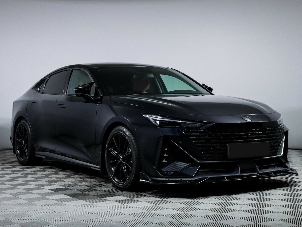 Changan UNI-V б/у, 2023, Роботизированная. Фото: #2