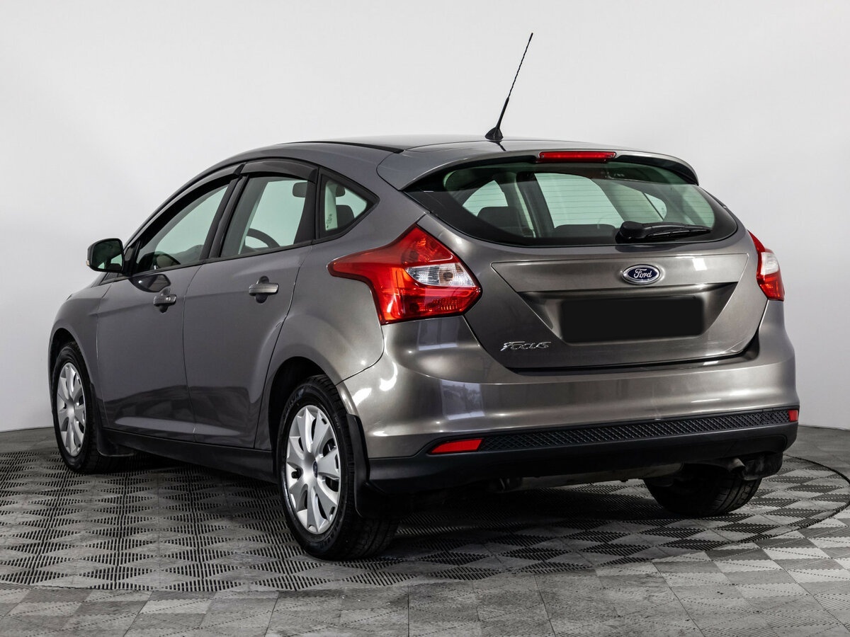 Форд Фокус б/у, 2014, Механическая. Фото: #5