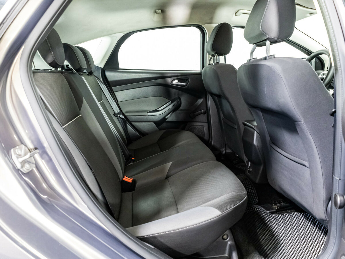 Форд Фокус б/у, 2014, Механическая. Фото: #13