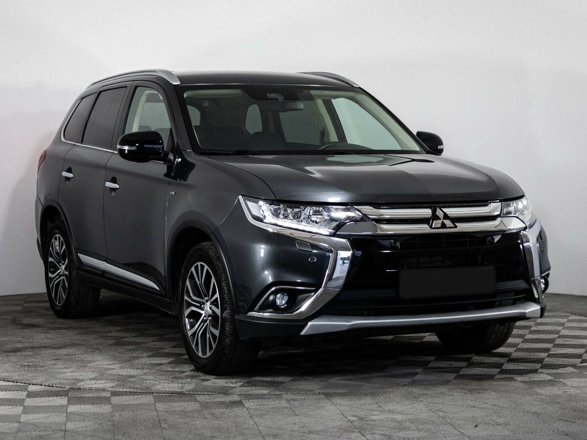 Mitsubishi Outlander б/у, 2018, Автоматическая. Фото: #2