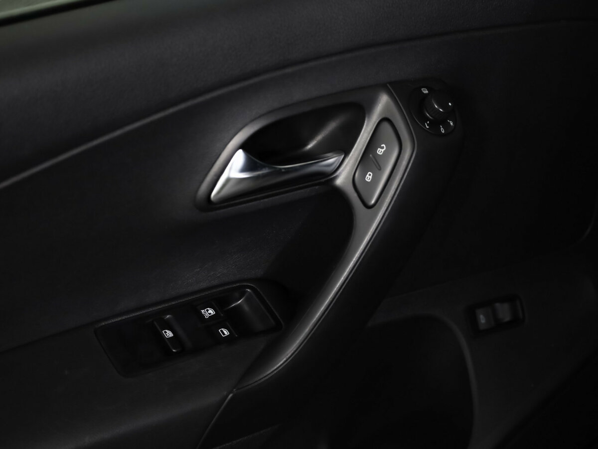 Фольксваген Поло б/у, 2013, Автоматическая. Фото: #9